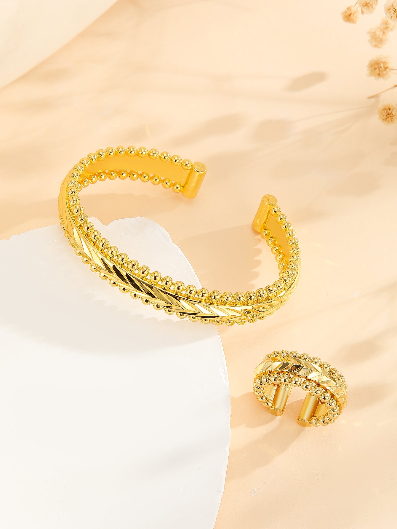 Vinzaa Vintage Dubai Gold 2-Piece Set - Open Cuff Bangle & Matching Statement Ring