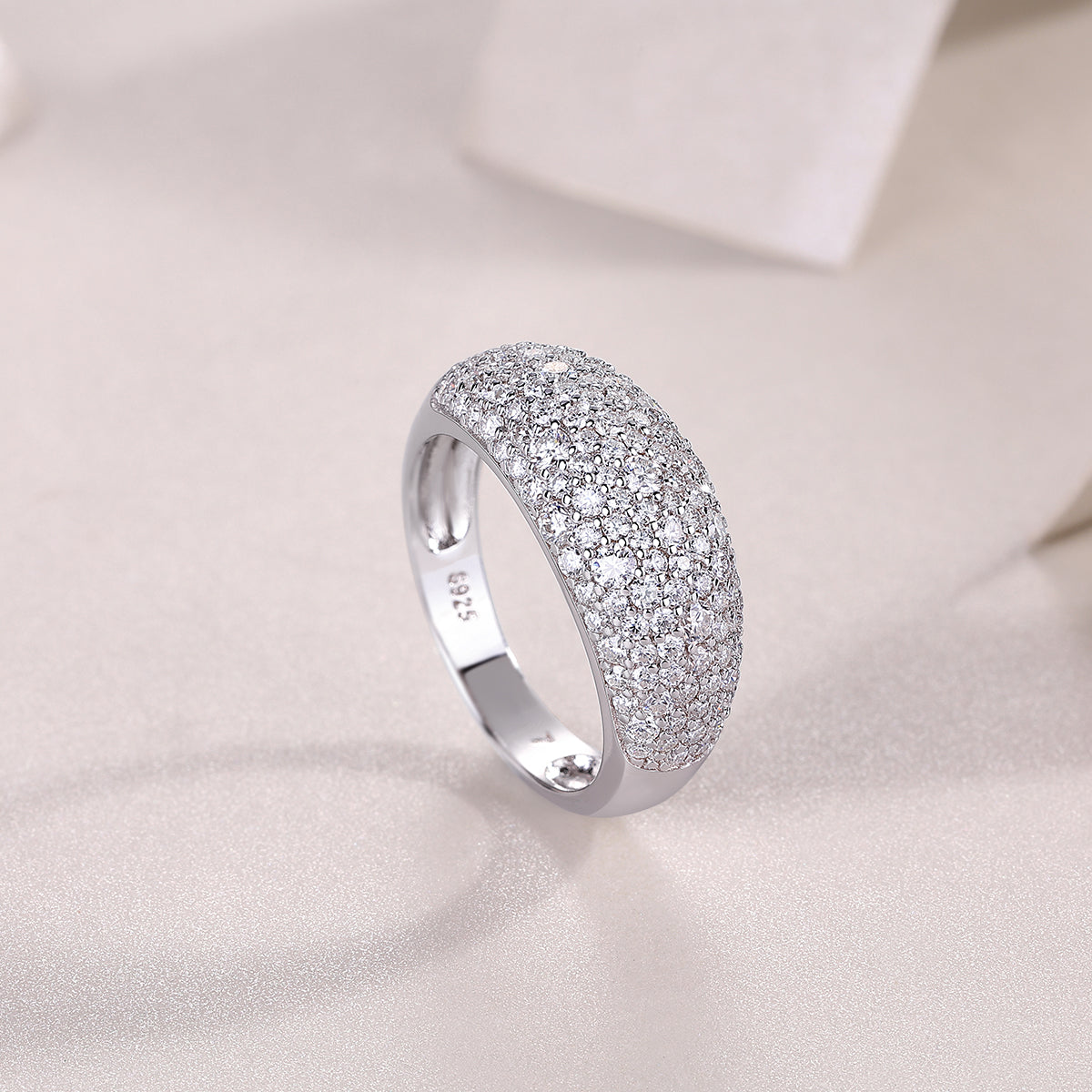 Vinzaa Moonlit Night Stars - Moissanite & S925 Sterling Silver Ring