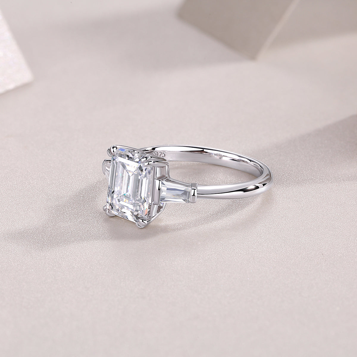 Vinzaa Starry Sky Mirror - Octagon Cut Moissanite Ring in S925 Sterling Silver