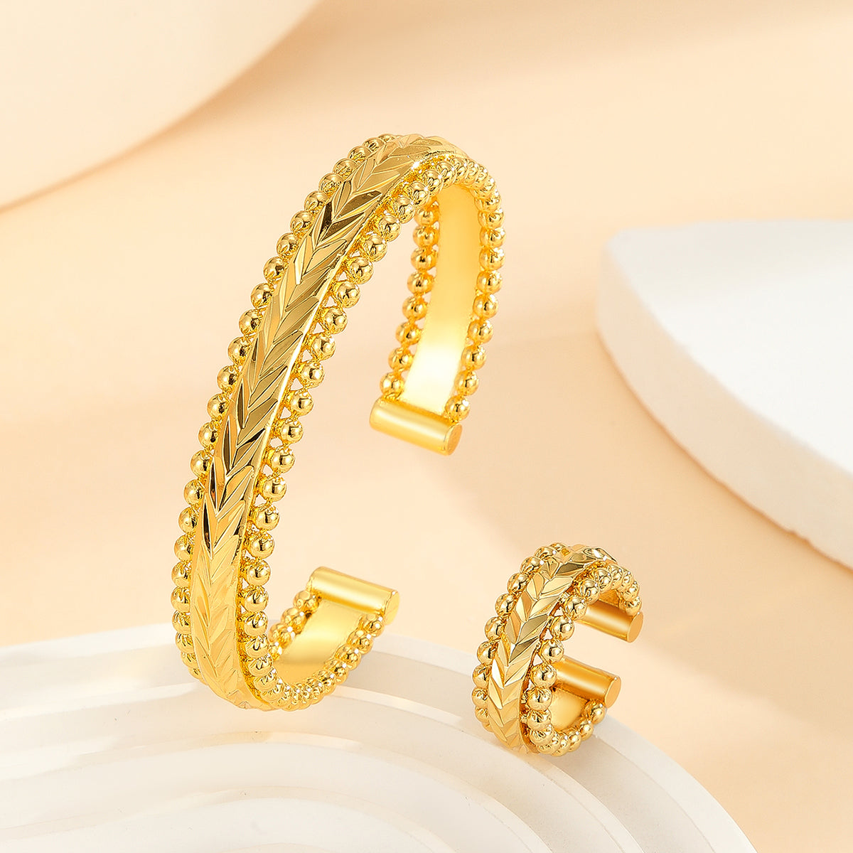 Vinzaa Vintage Dubai Gold 2-Piece Set - Open Cuff Bangle & Matching Statement Ring